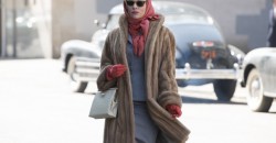 carol-2015-004-cate-blanchett-headscarf-street